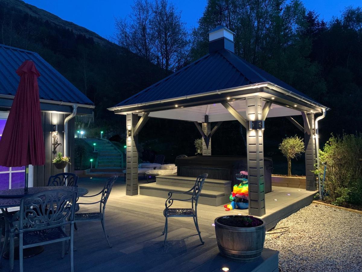 Little Fox Lodge Luxury Hideaway With Hot Tub Glencoe Near Fortwilliam (Adults Only) Bagian luar foto