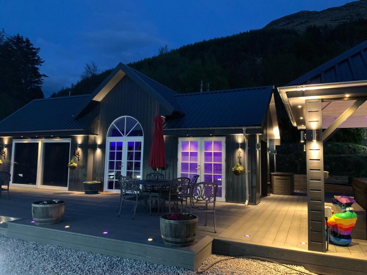 Little Fox Lodge Luxury Hideaway With Hot Tub Glencoe Near Fortwilliam (Adults Only) Bagian luar foto